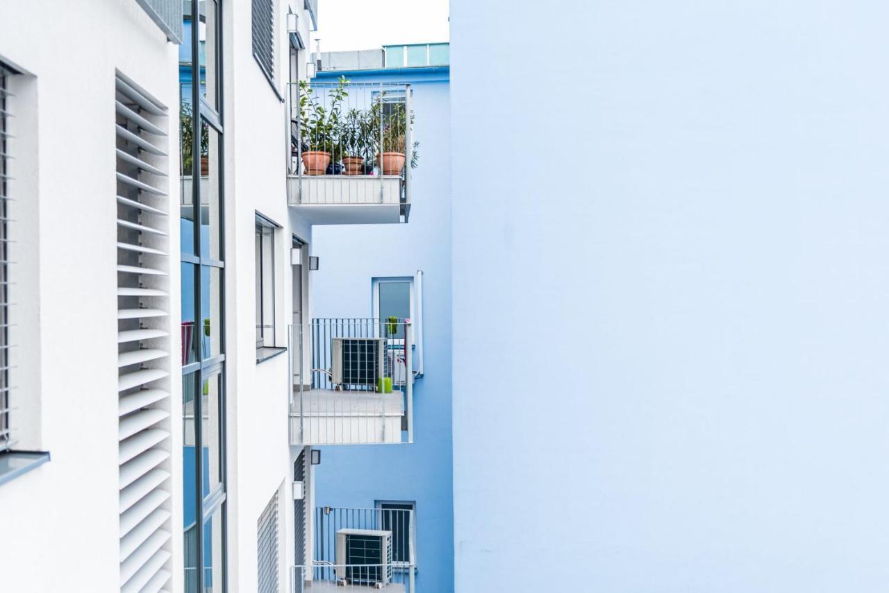 City Castle Apartments Free Parking Bratislava Ngoại thất bức ảnh
