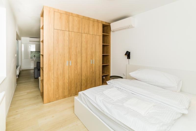 City Castle Apartments Free Parking Bratislava Ngoại thất bức ảnh
