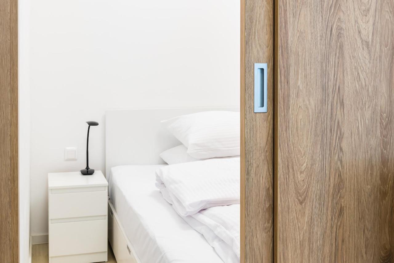 City Castle Apartments Free Parking Bratislava Ngoại thất bức ảnh