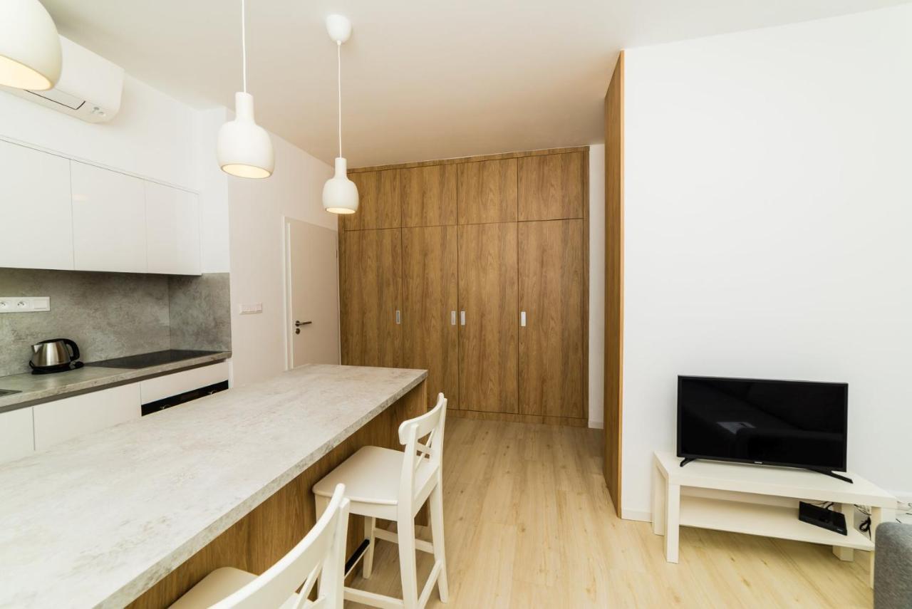 City Castle Apartments Free Parking Bratislava Ngoại thất bức ảnh